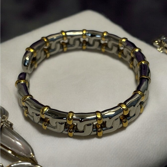 Vintage Joan Rivers Silver & Gold Tone Flexible Open Cuff Bracelet - Picture 7 of 9